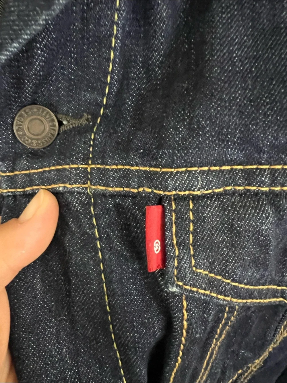 Levi's Indigo Blue Denim Trucker Jacket - Picture 3 of 5